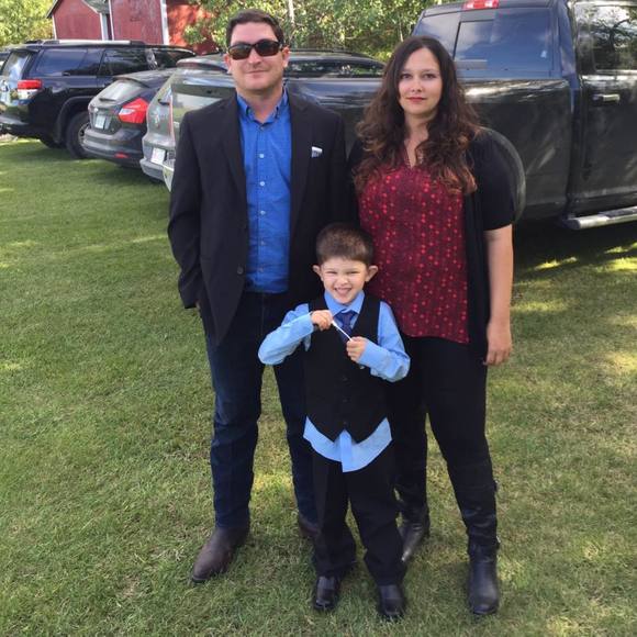 Meet your Posher, Ashley - Picture 1 of 1